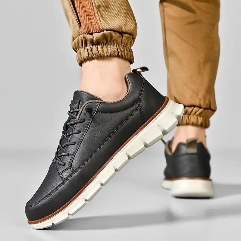 Men’s Stylish Black Casual Sneakers