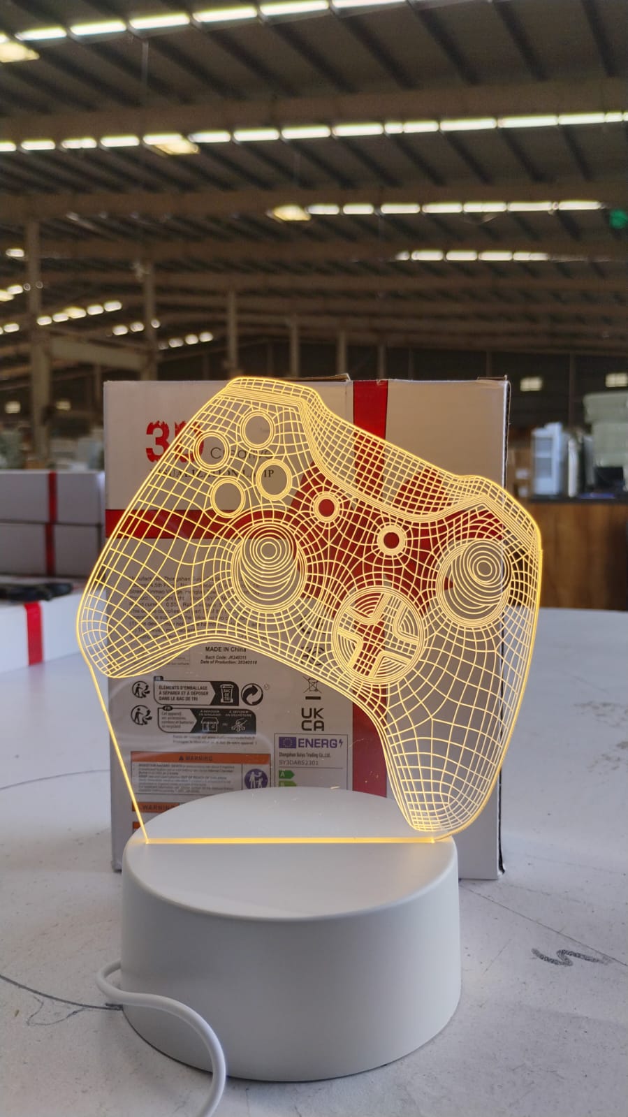 3D Illusion LED Night Lamp – Gaming Controller Design (USB Powered)