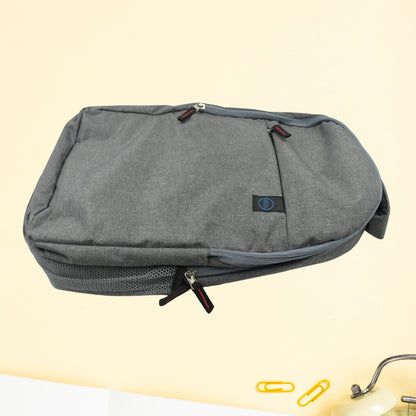 12553 Laptop Bag with Adjustable Shoulder Strap, Water-Resistant & Travel-Friendly