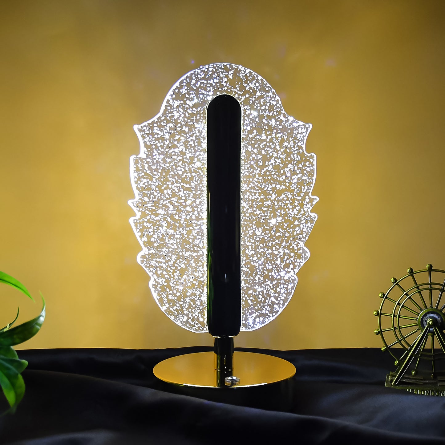 Feather Shape Crystal LED Table Lamp with USB – Modern Decorative Bedside & Study Light