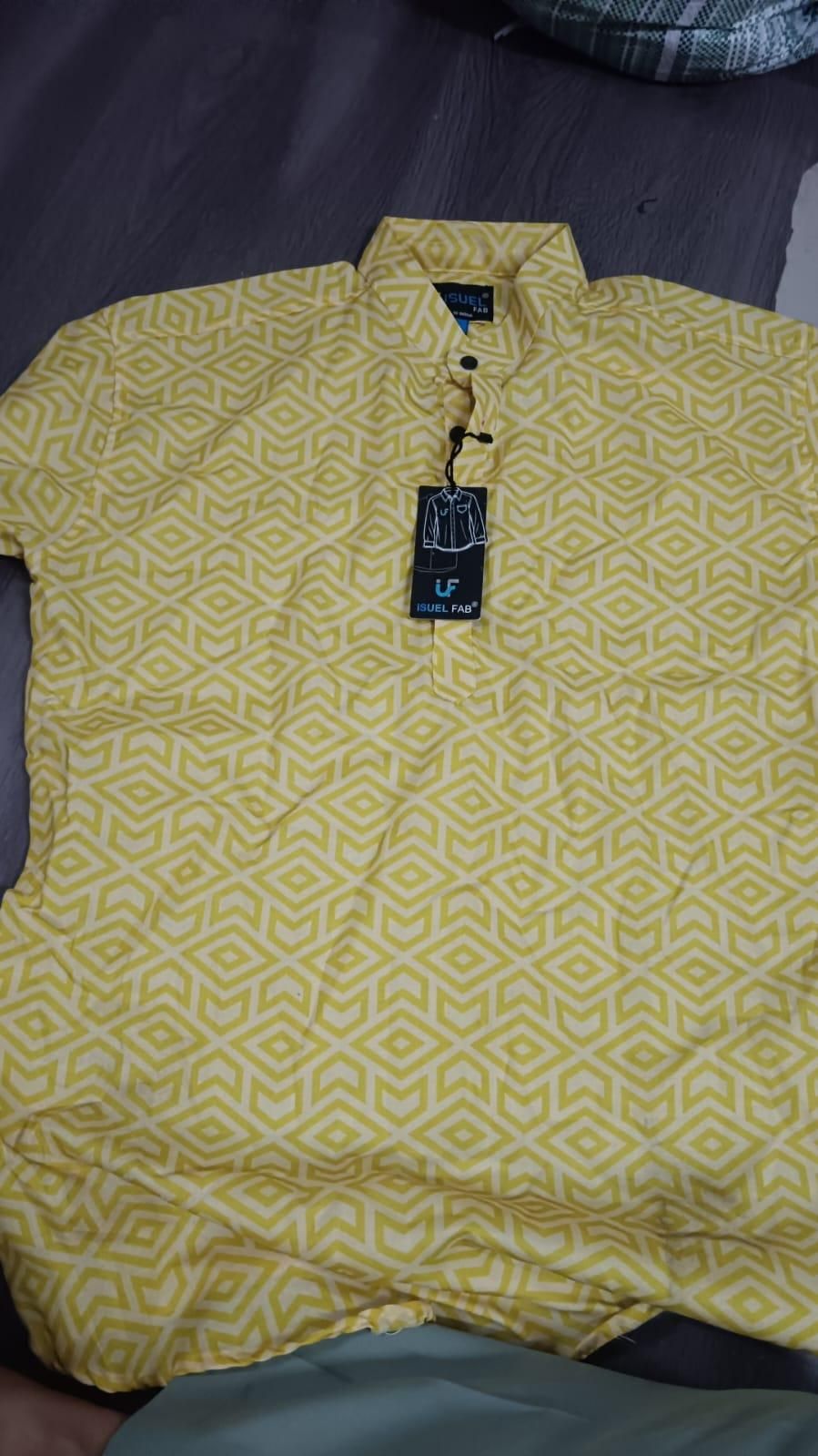 Men’s Yellow Printed Spread Collar Casual Shirt