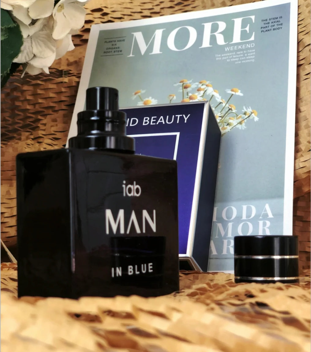 The Fragrance of the Last Row – Heartfelt Short Story of Unrequited Love & Youthful Memories - Fanbuluxe