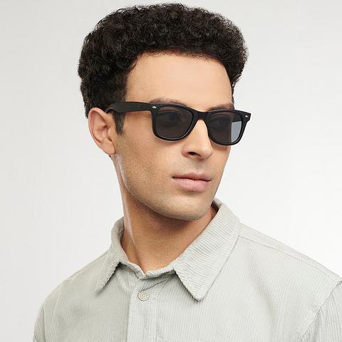 Unisex Black Sunglasses with Box – Sleek Style &amp; Durable Protection