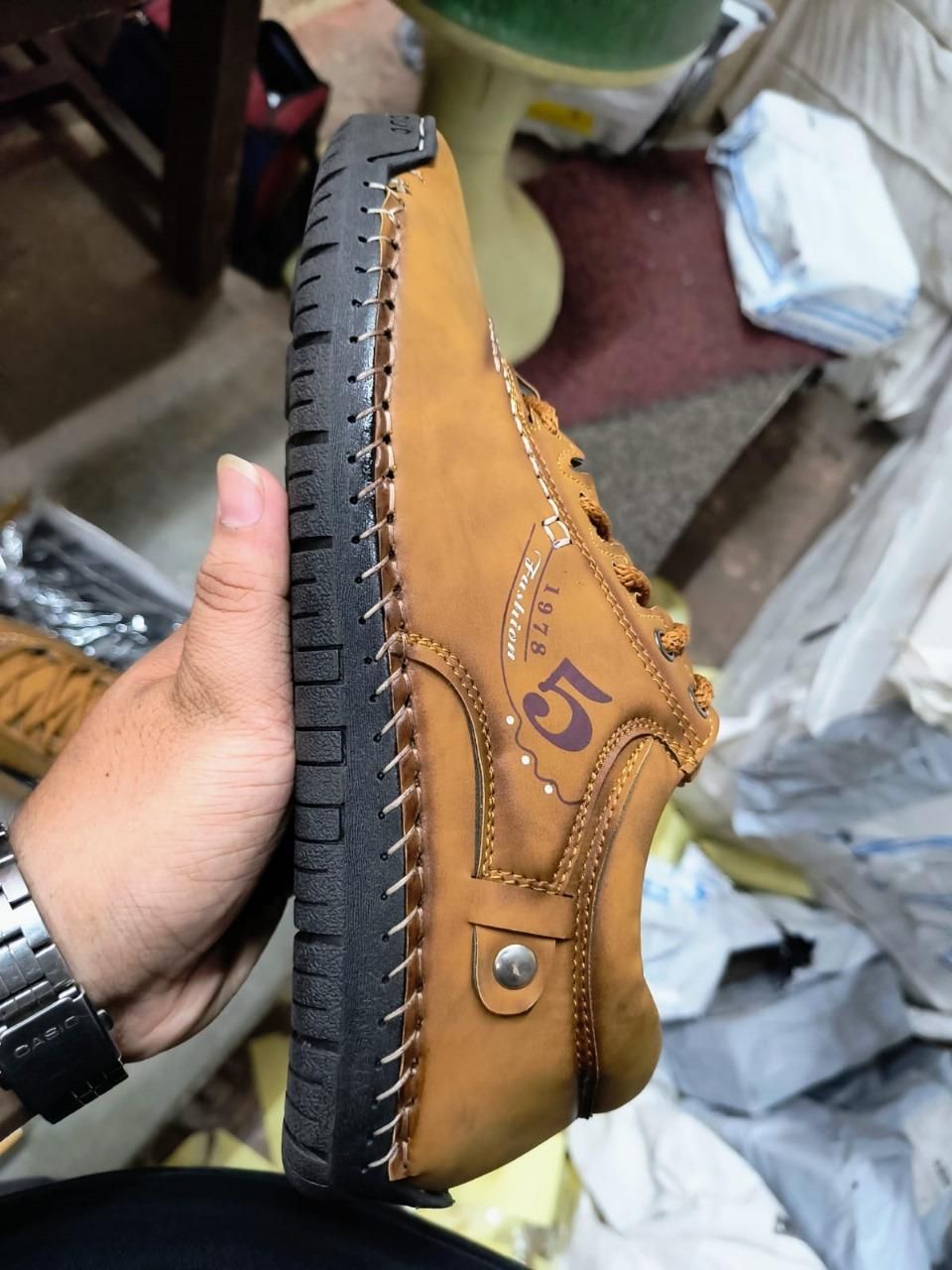 Men's Casual Tan Leather Shoes – Lightweight & Comfortable