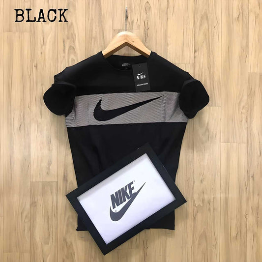 Men’s Printed Half Sleeves T-Shirt – Black