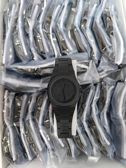 Arabic Dial Polycarbonate Analog Watch – Black