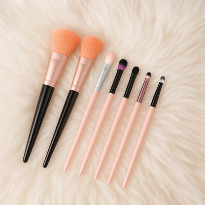 7-Piece Professional Makeup Brush Set with Travel Pouch – Face & Eye Brushes