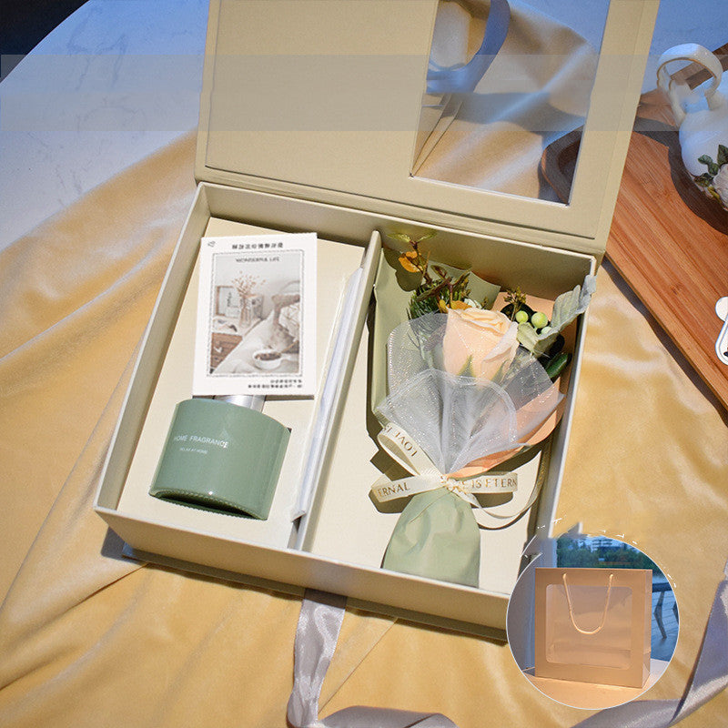 Luxury Soap Flower Bouquet Gift Set with Aromatherapy & Fragrance Diffuser – Perfect for Special Occasions - Fanbuluxe