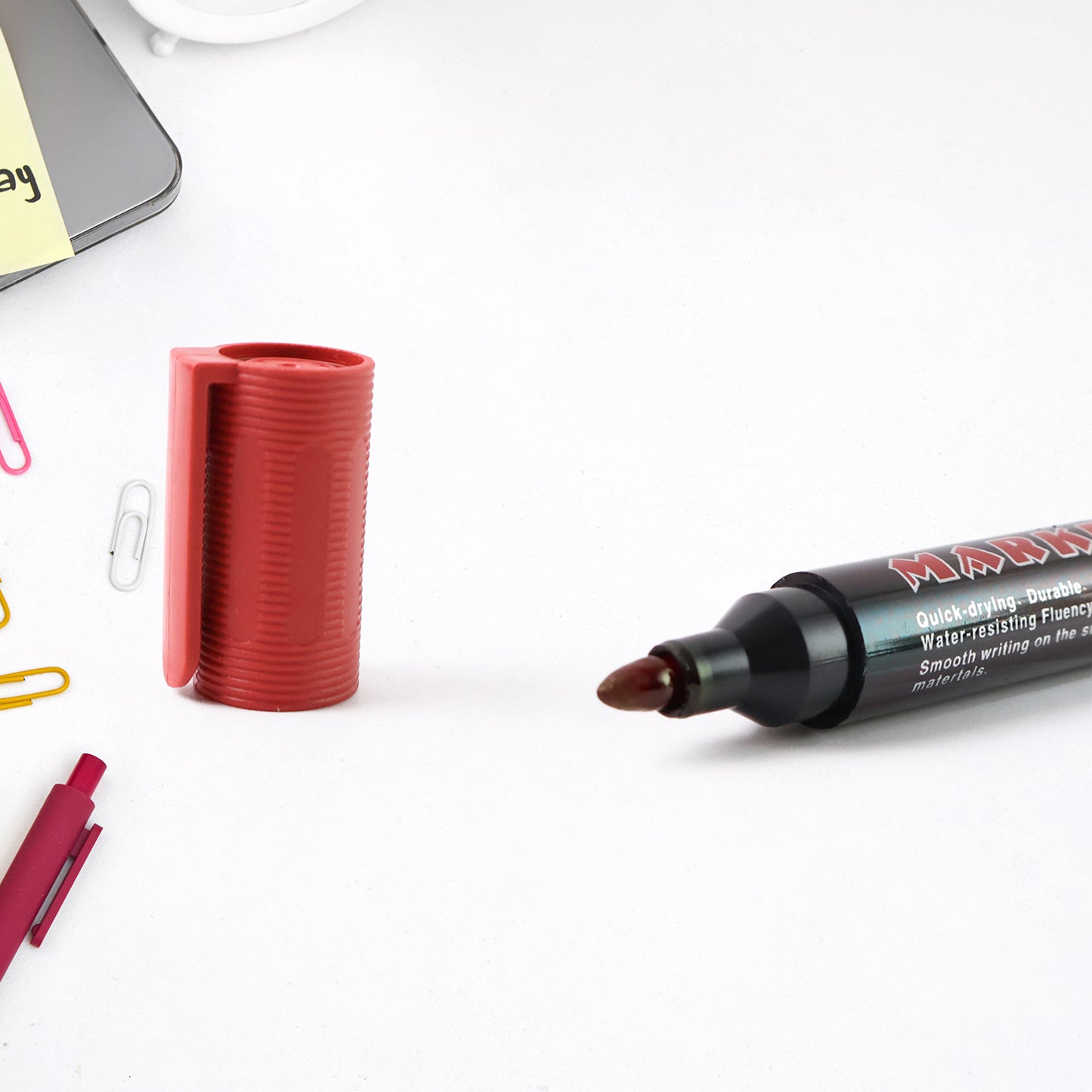 Premium Red Marker Pen Set – 12-Pack | Permanent, Waterproof & Quick-Dry