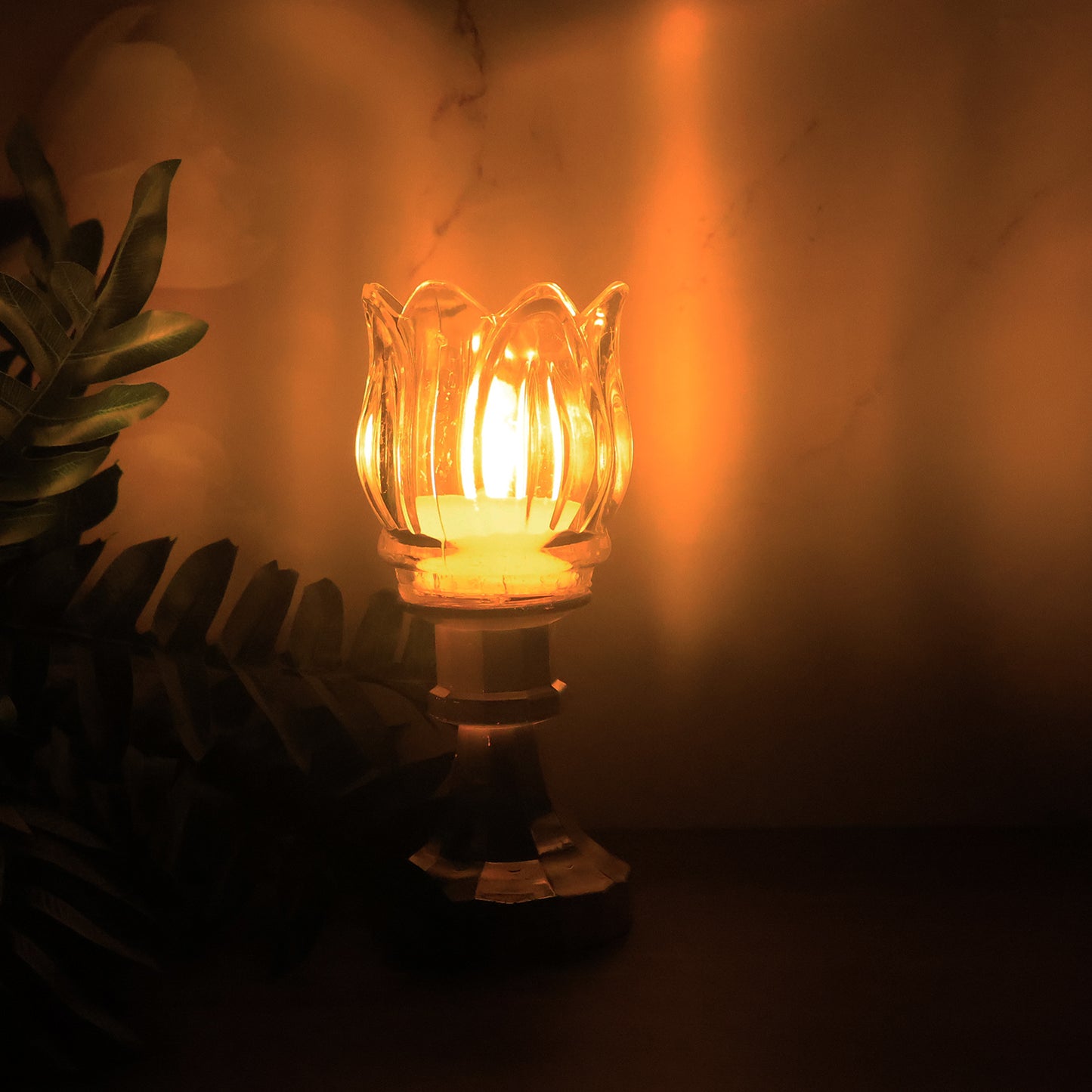 Lotus Shaped LED Decorative Lamp – Battery Operated Flameless Light