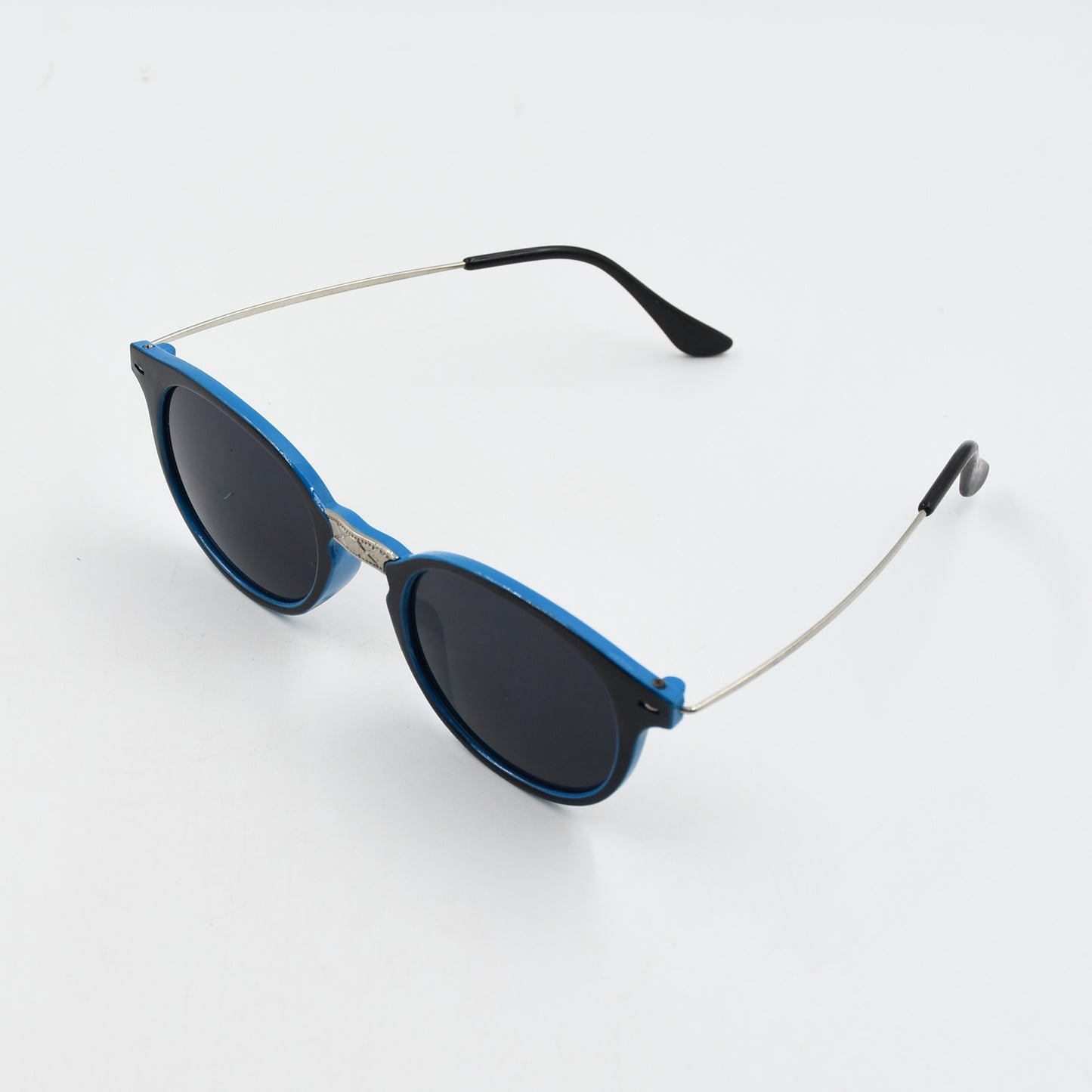 7756 UV Protected Round Sunglasses – Unisex